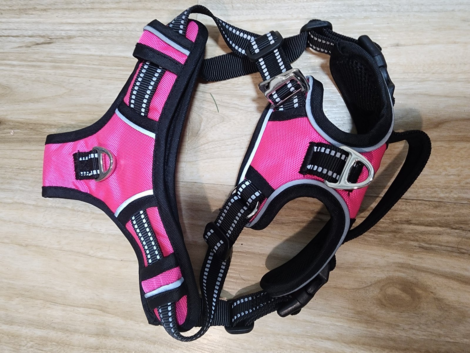 3 Piece Dog Harness Kit, No Pull Padded Reflective Harness with Handle, Heavy Duty Rope Leash and Reusable Pet Hair Remover, Small Medium Large XL Pink medium no pull padded reflective dog harness with control handle