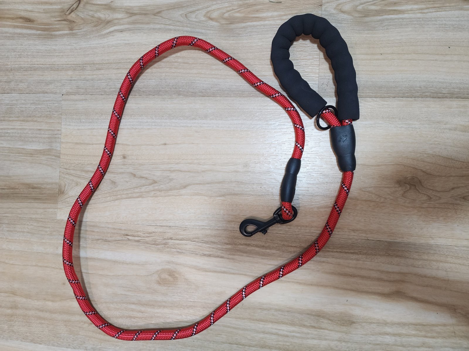 3 Piece Dog Harness Kit, No Pull Padded Reflective Harness with Handle, Heavy Duty Rope Leash and Reusable Pet Hair Remover, Small Medium Large XL Red rope dog leash with a single padded handle for small dogs